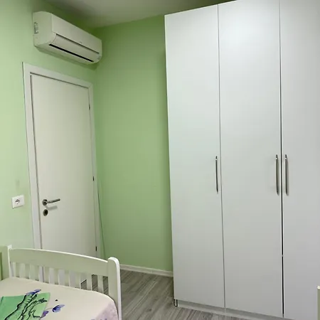 Centre Lions Gate 2 Apartman Tirana