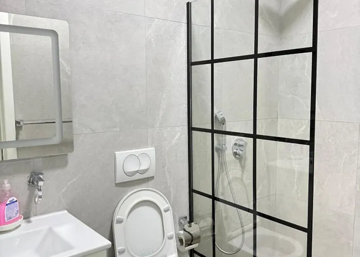 Centre Lions Gate 2 Apartmán Tirana