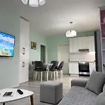 Centre Lions Gate 2 Apartman