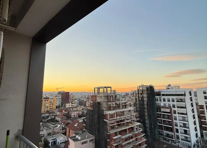 Centre Lions Gate 2 Tiran